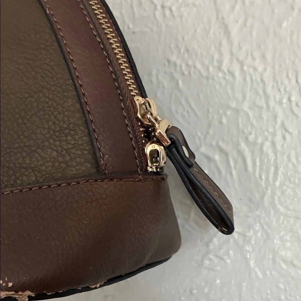Classic Brown Dome Tote Handbag - Unbranded